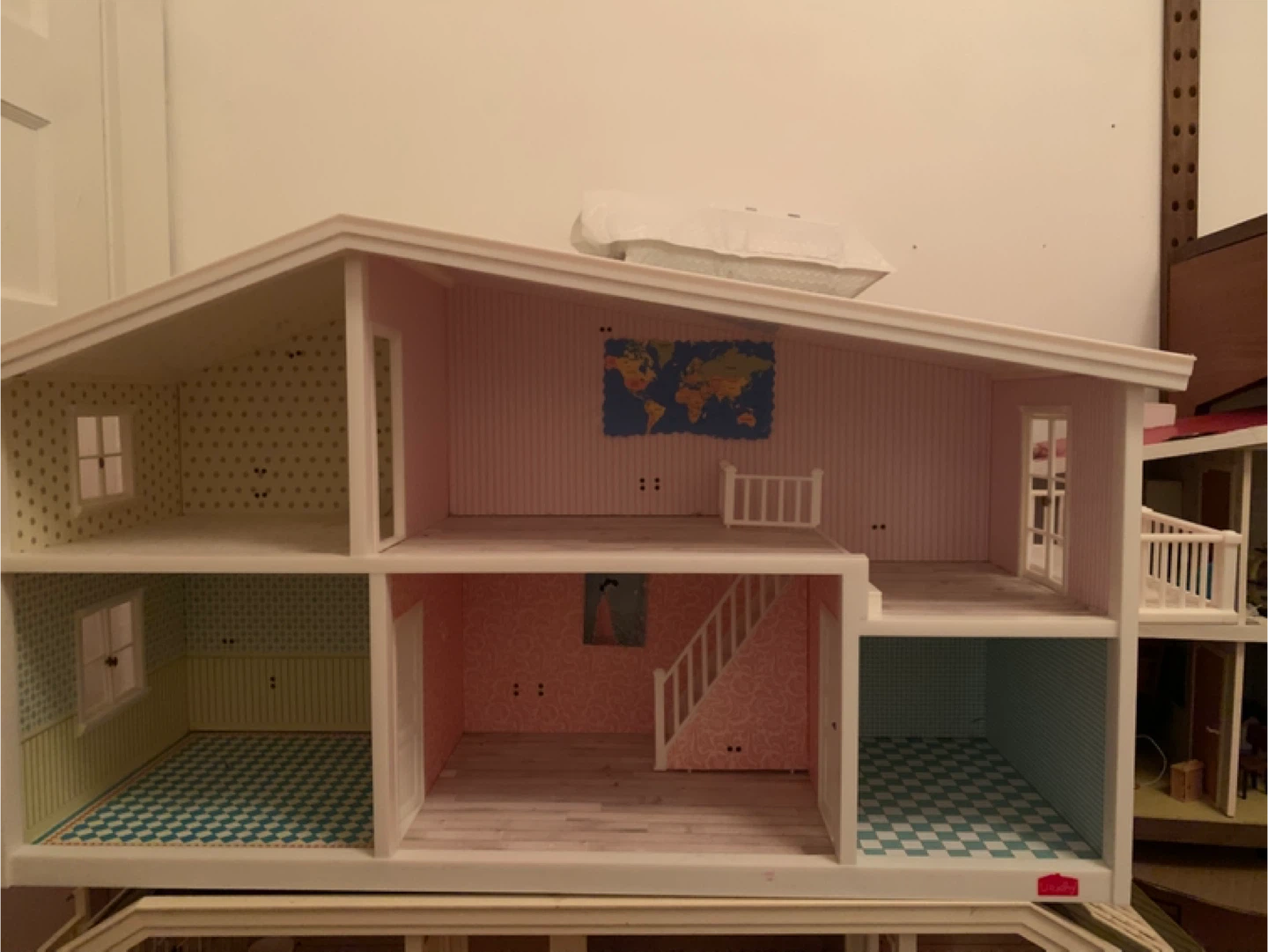 Lundby Smaland Dollhouse 4 Rooms and Balcony