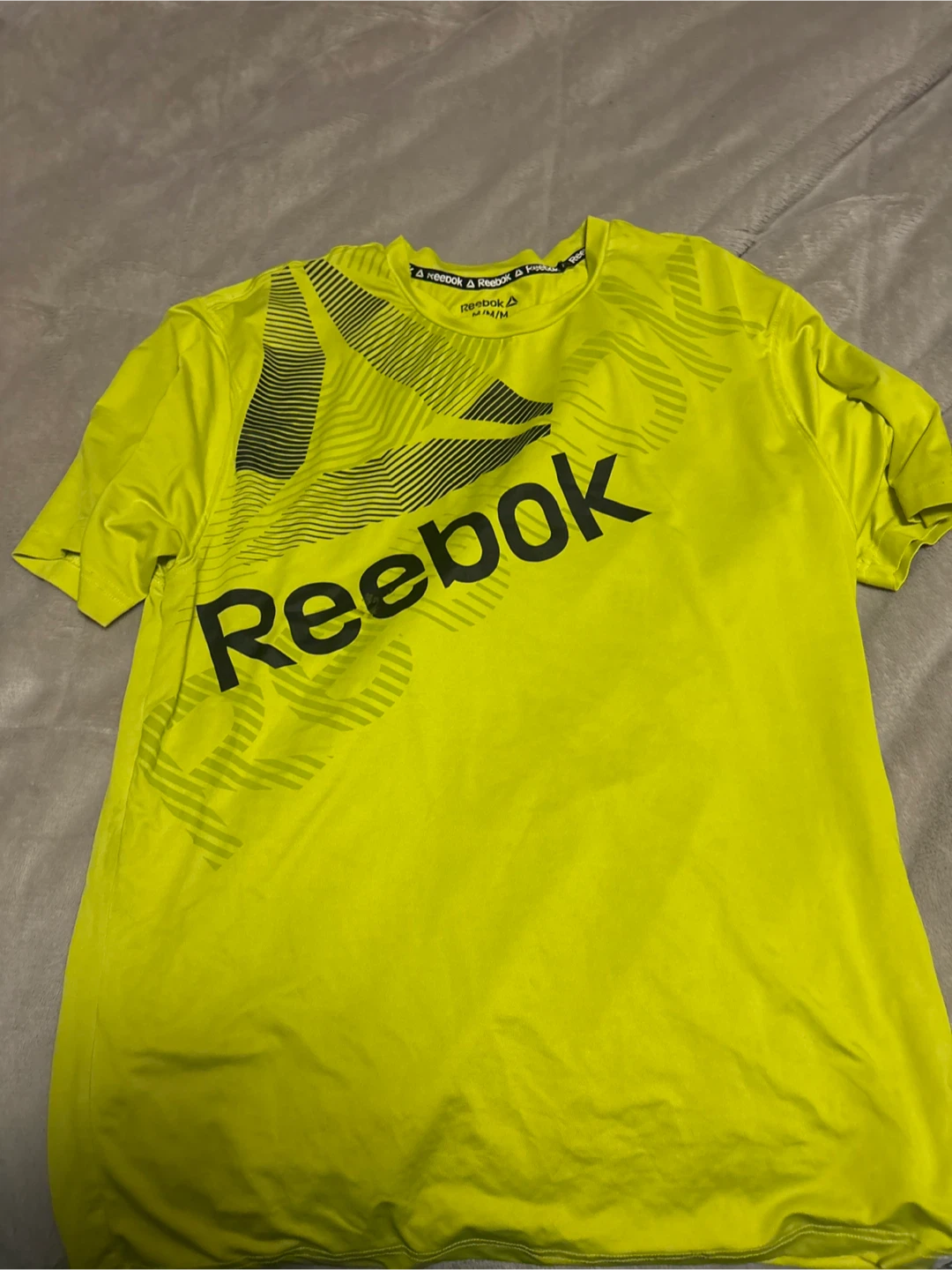 Reebok Men's T-Shirt - Neon Yellow, Size M