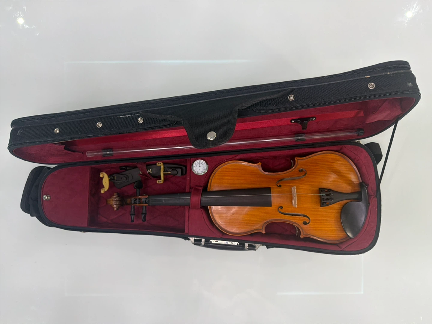 Carlton CVN100 3/4 Violin Outfit (youth size)