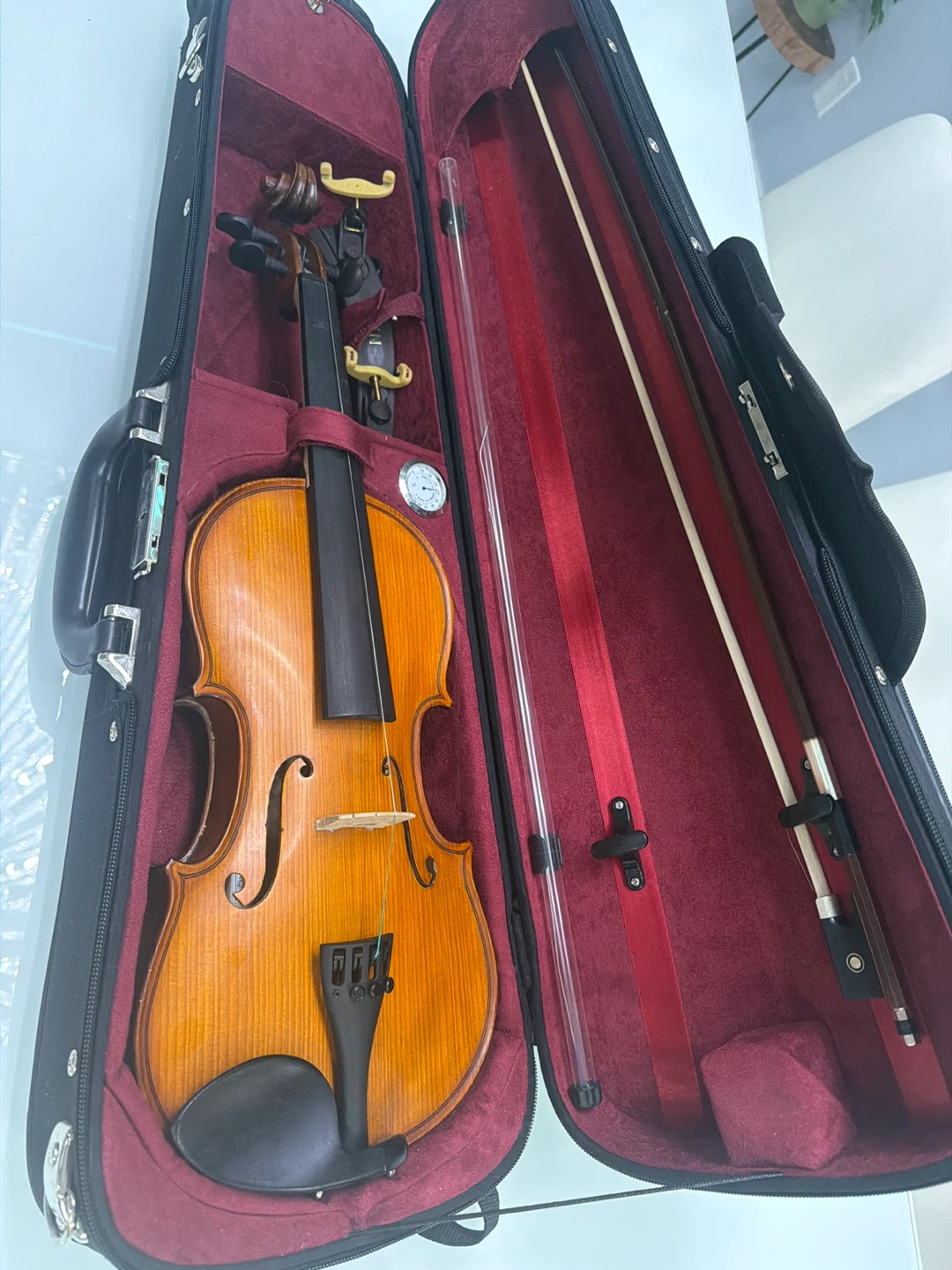 Carlton CVN100 3/4 Violin Outfit (youth size) - photo 3