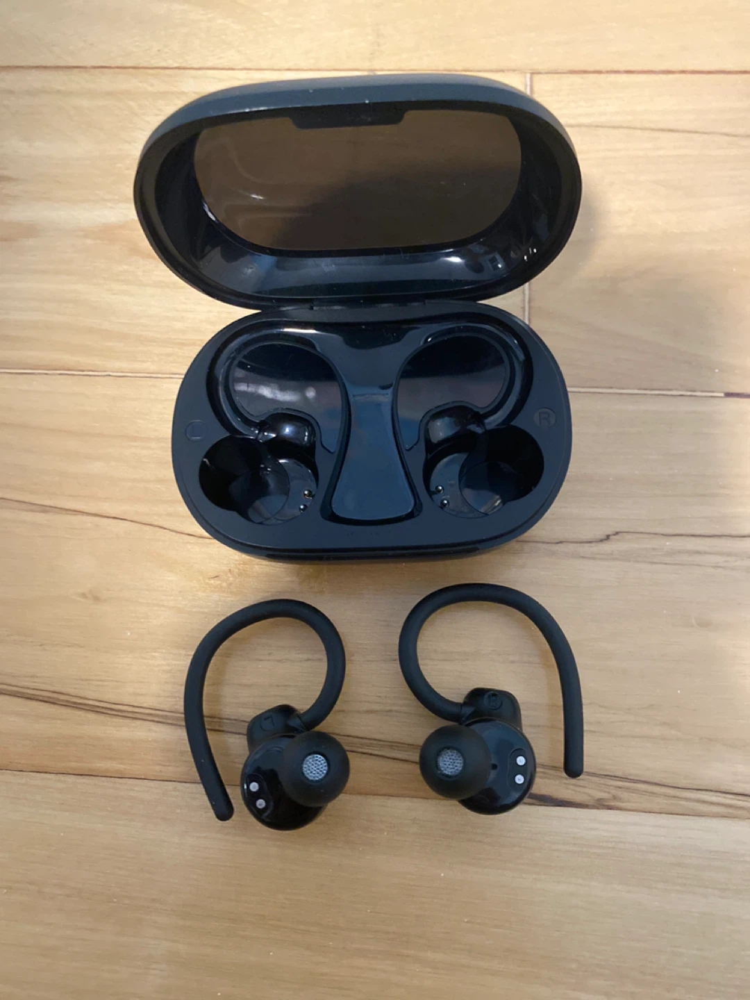 Black Wireless Earbuds with Charging Case - photo 5