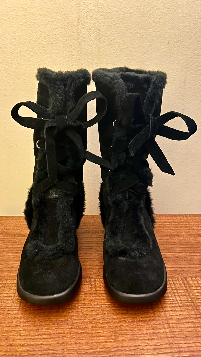 Aerosoles Size 8M Black Suede Faux Fur Women’s Boots