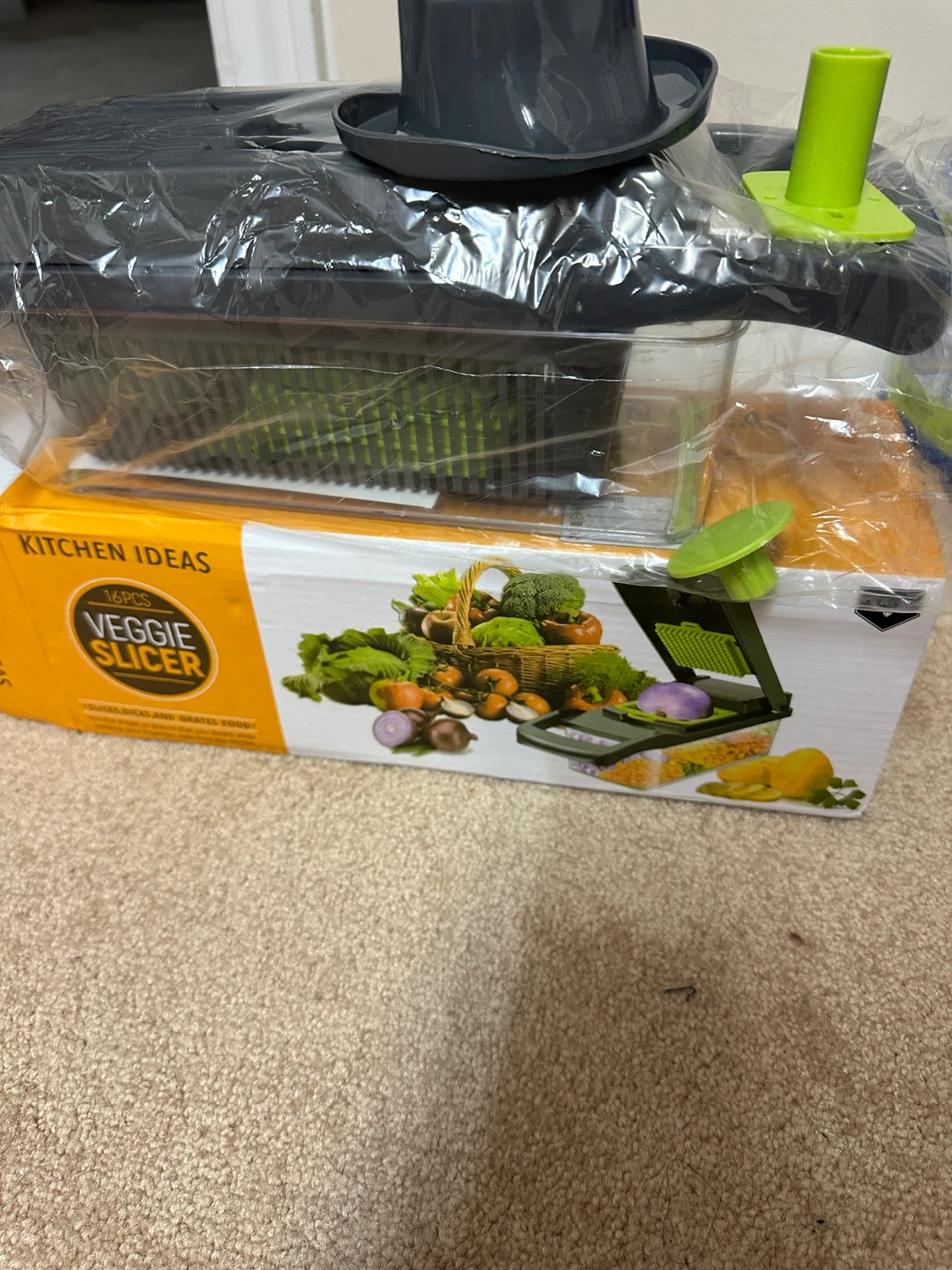16-Piece Veggie Slicer