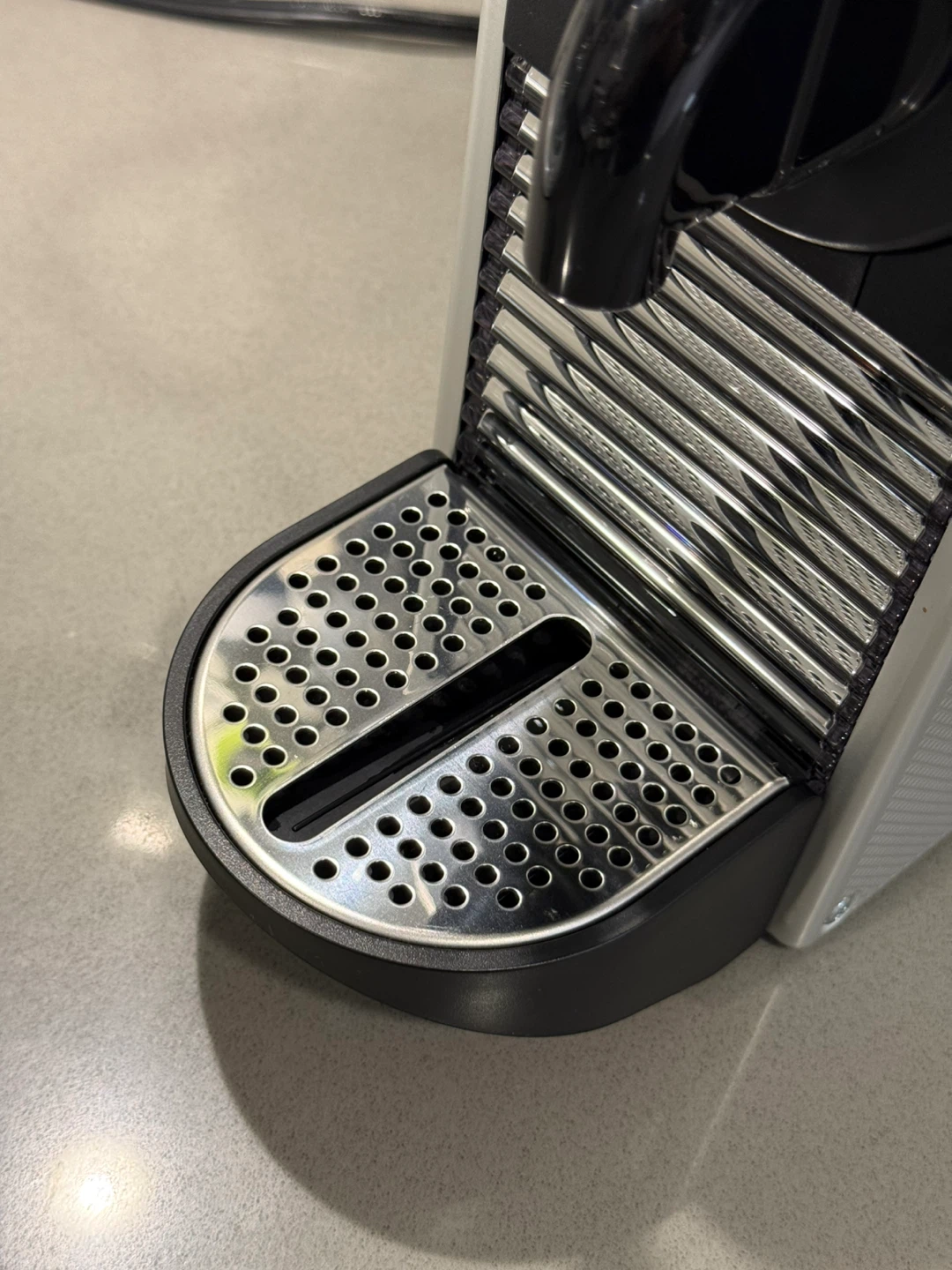 Nespresso Pixie Espresso Machine - photo 4