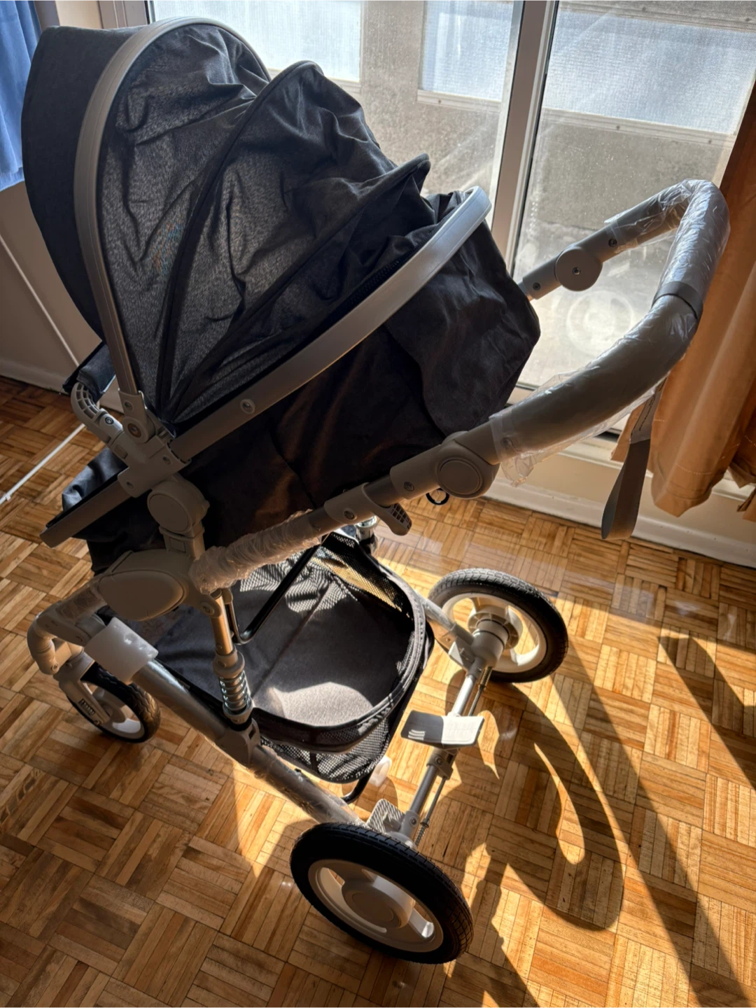 Grey Stroller with Bassinet - photo 5