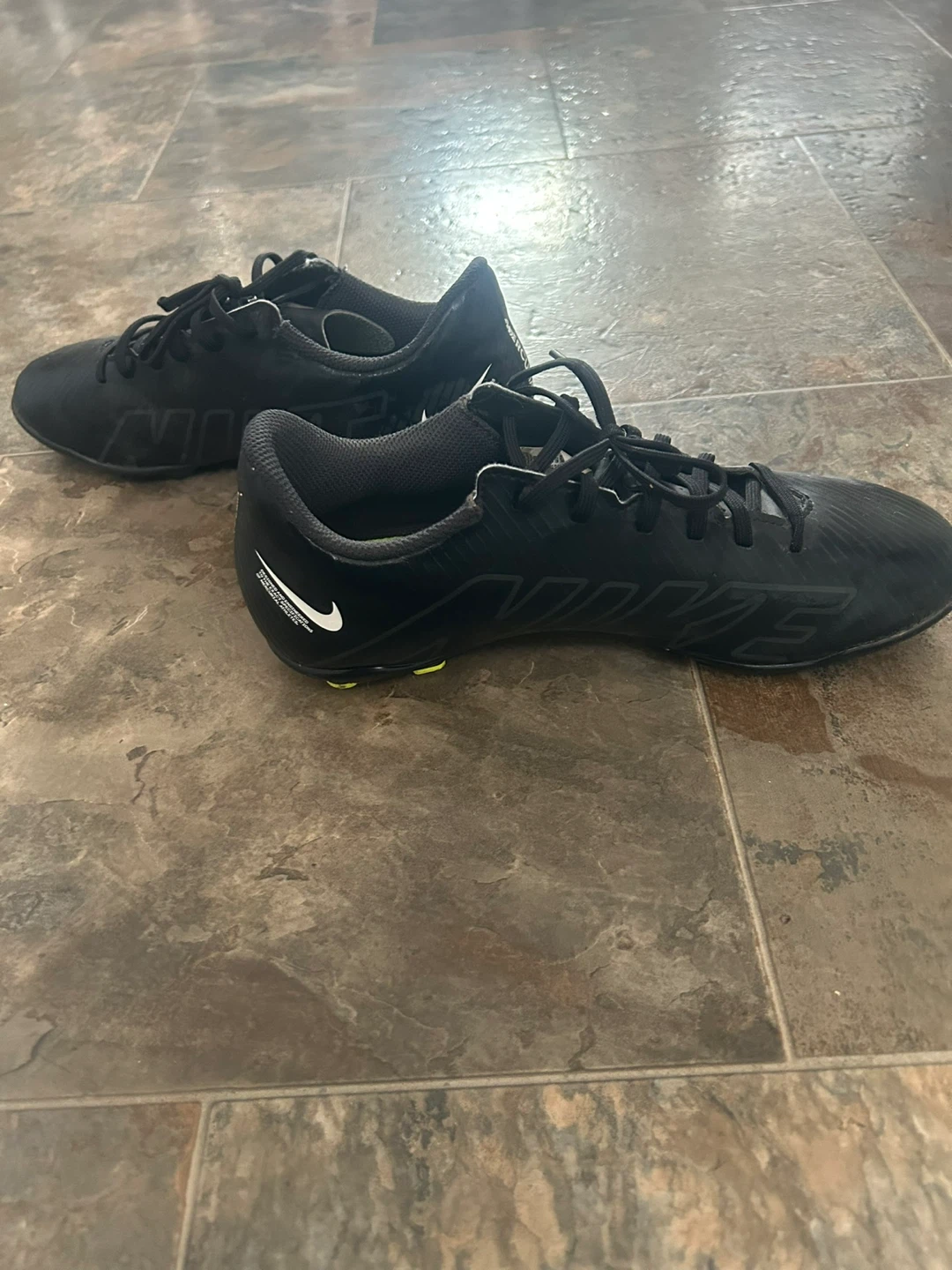 Soccer outdoor cleats - photo 5