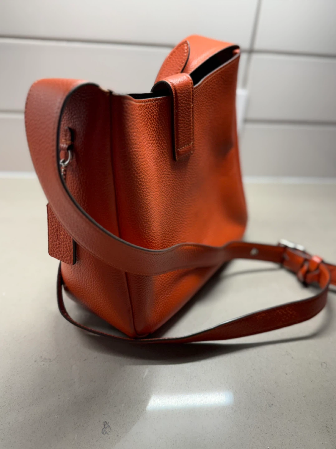 Coach Orange Leather Bucket Bag - photo 3