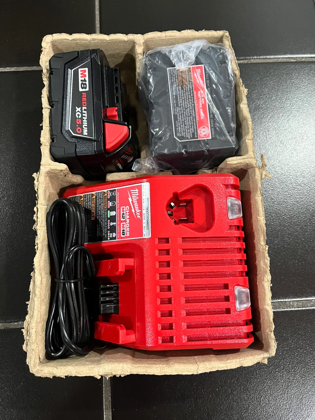 Milwaukee M18 &M12 Battery Charger with 2 Batteries