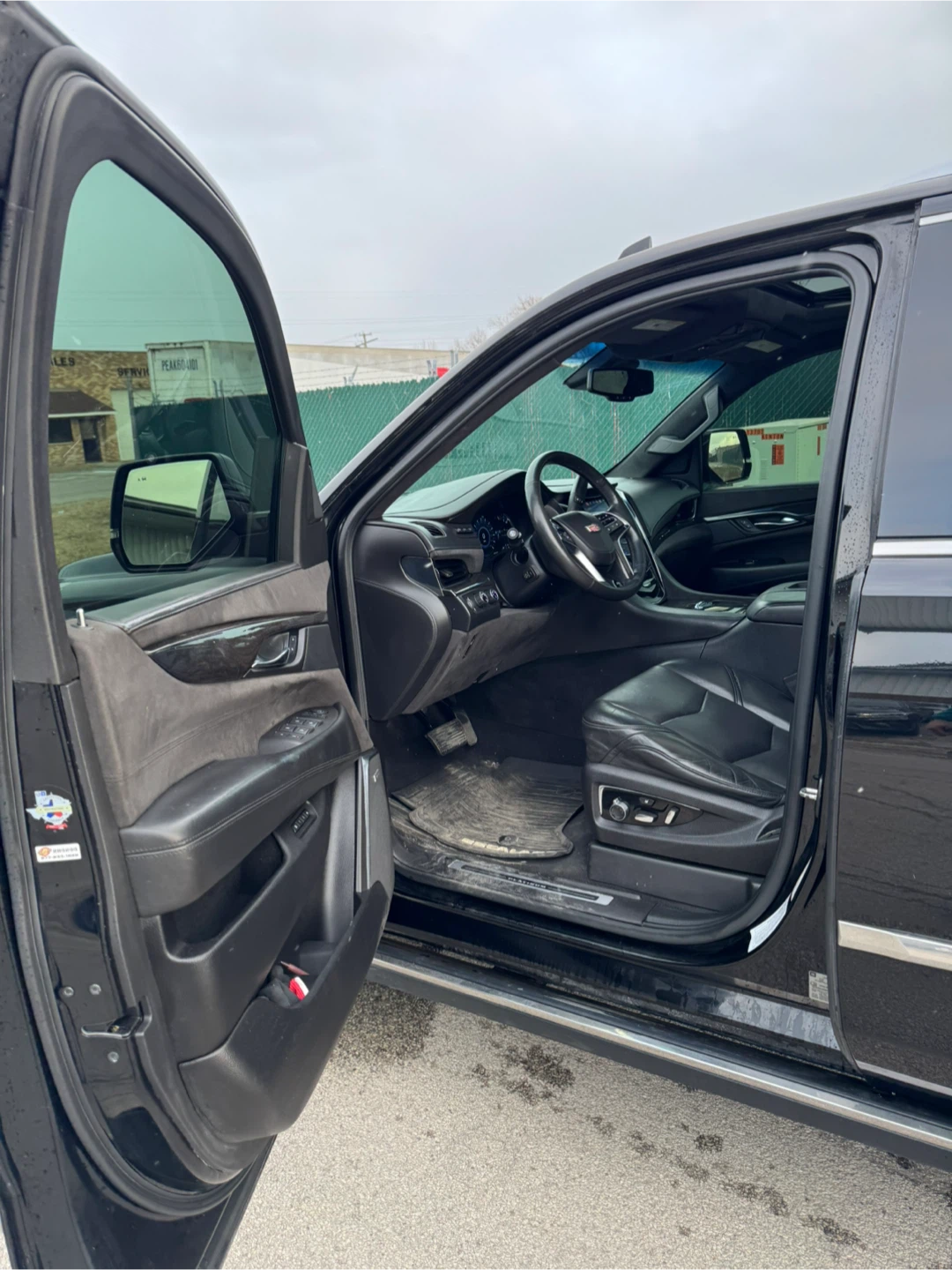 2016 Cadillac Escalade · Platinum Sport Utility 4D - photo 5