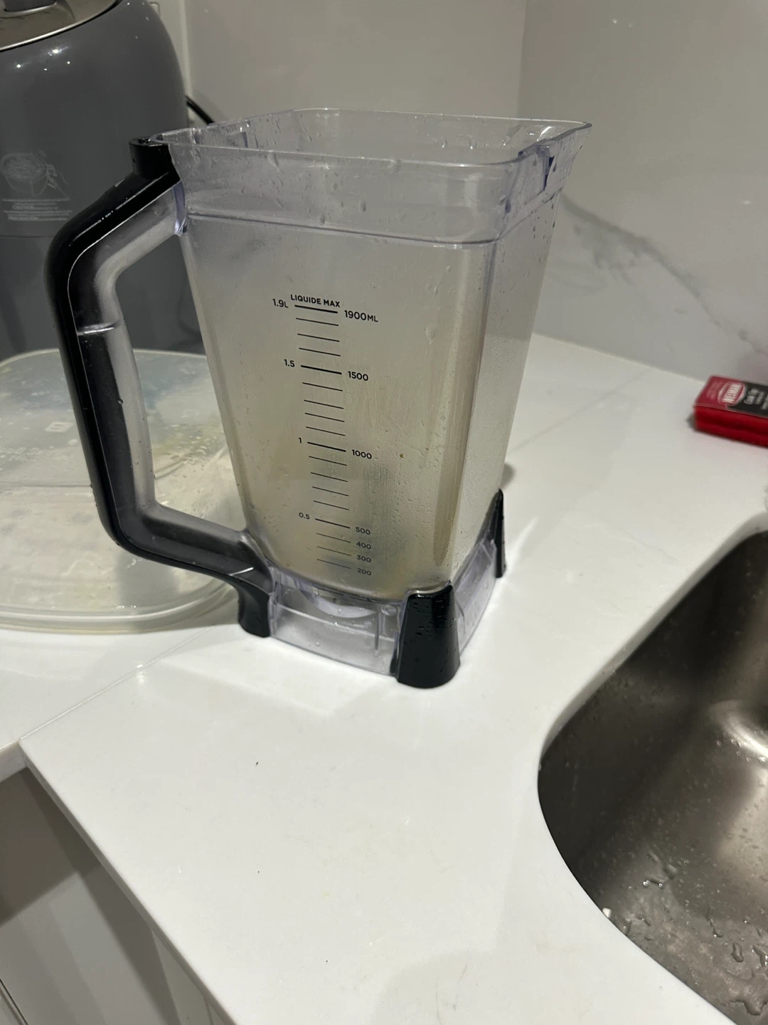 Ninja Professional 1000W Blender - photo 2