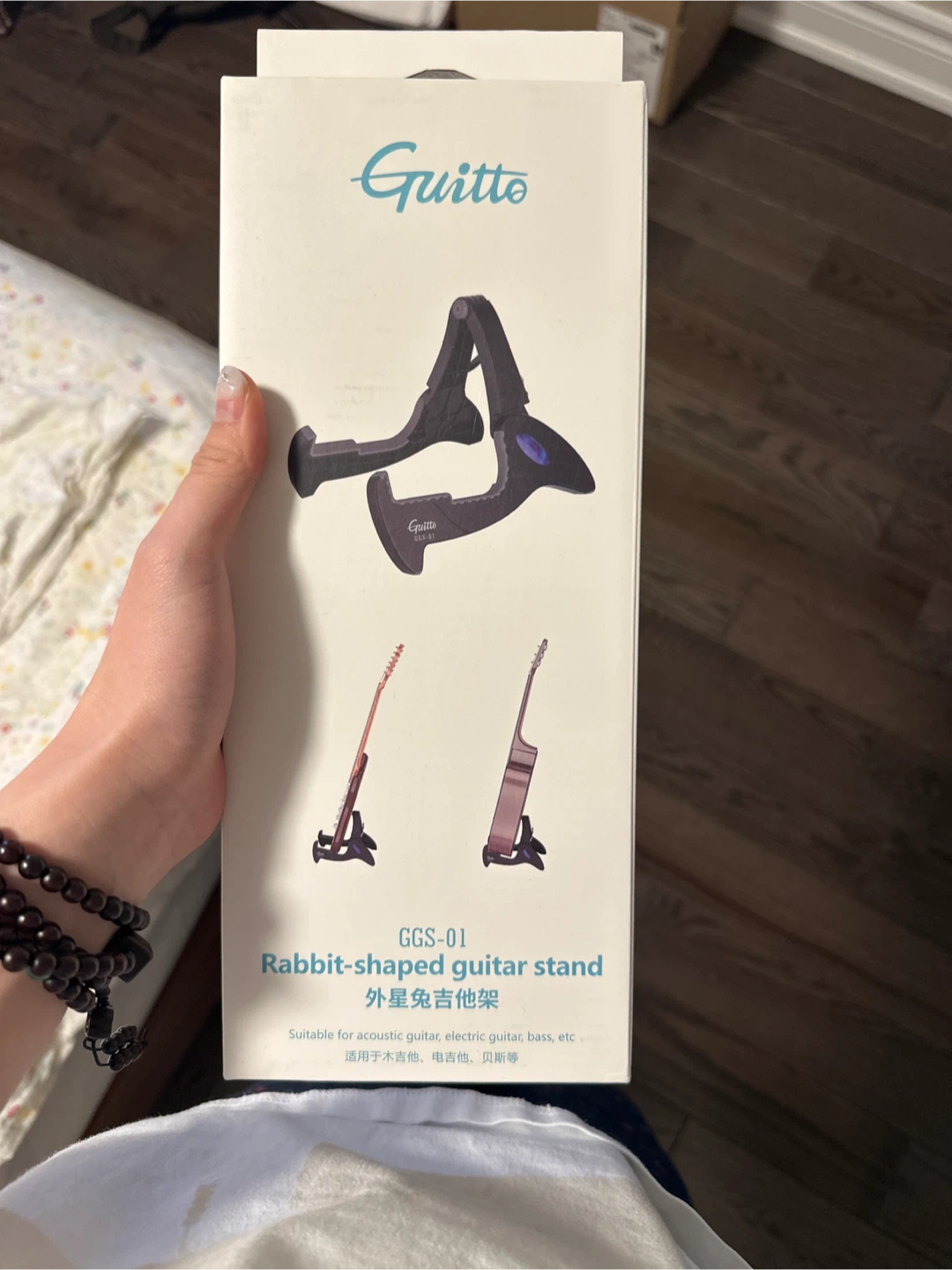 Guitto Rabbit-shaped Guitar Stand GGS-01