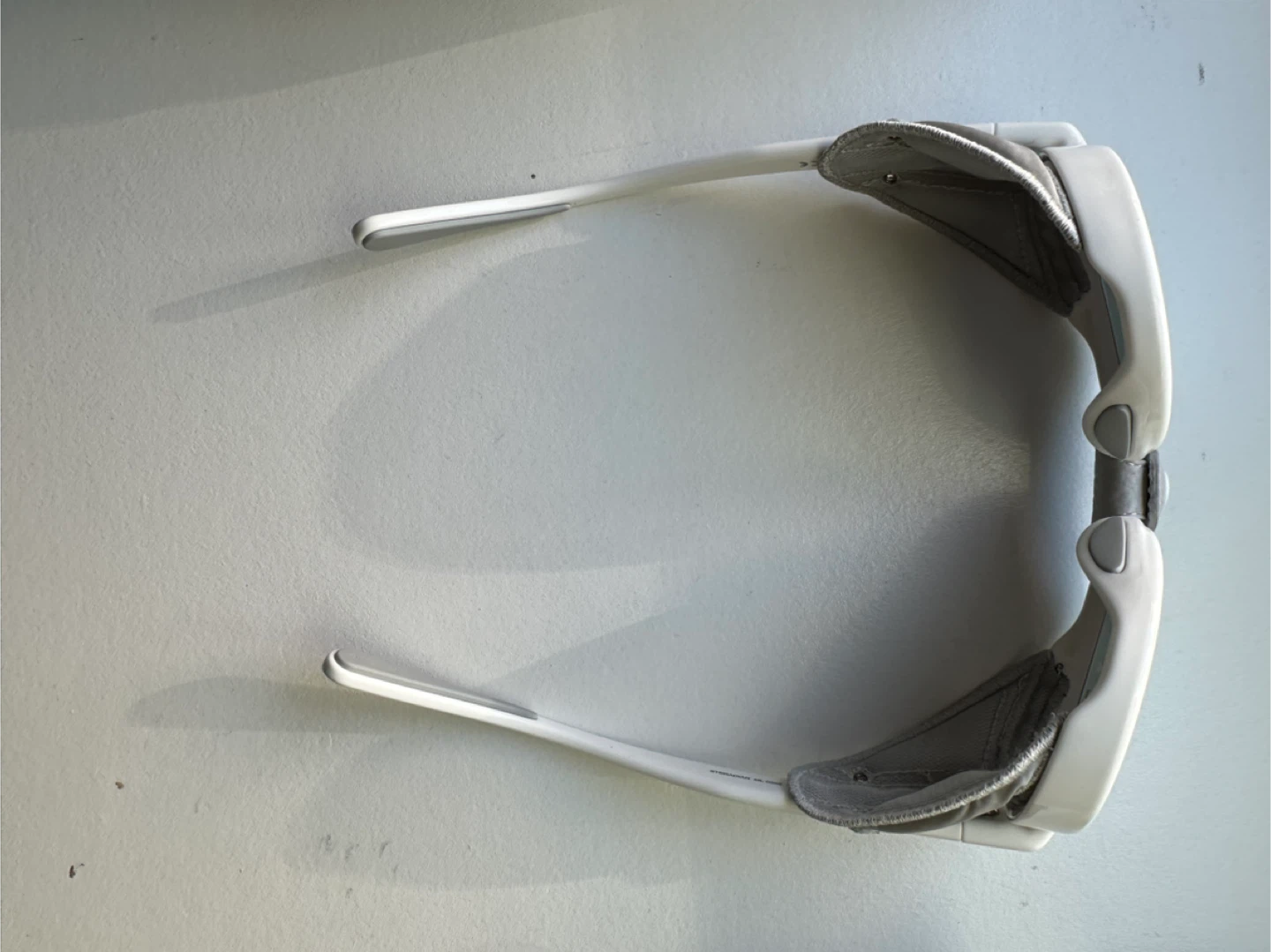 Moncler sunglasses 🥕 - photo 4