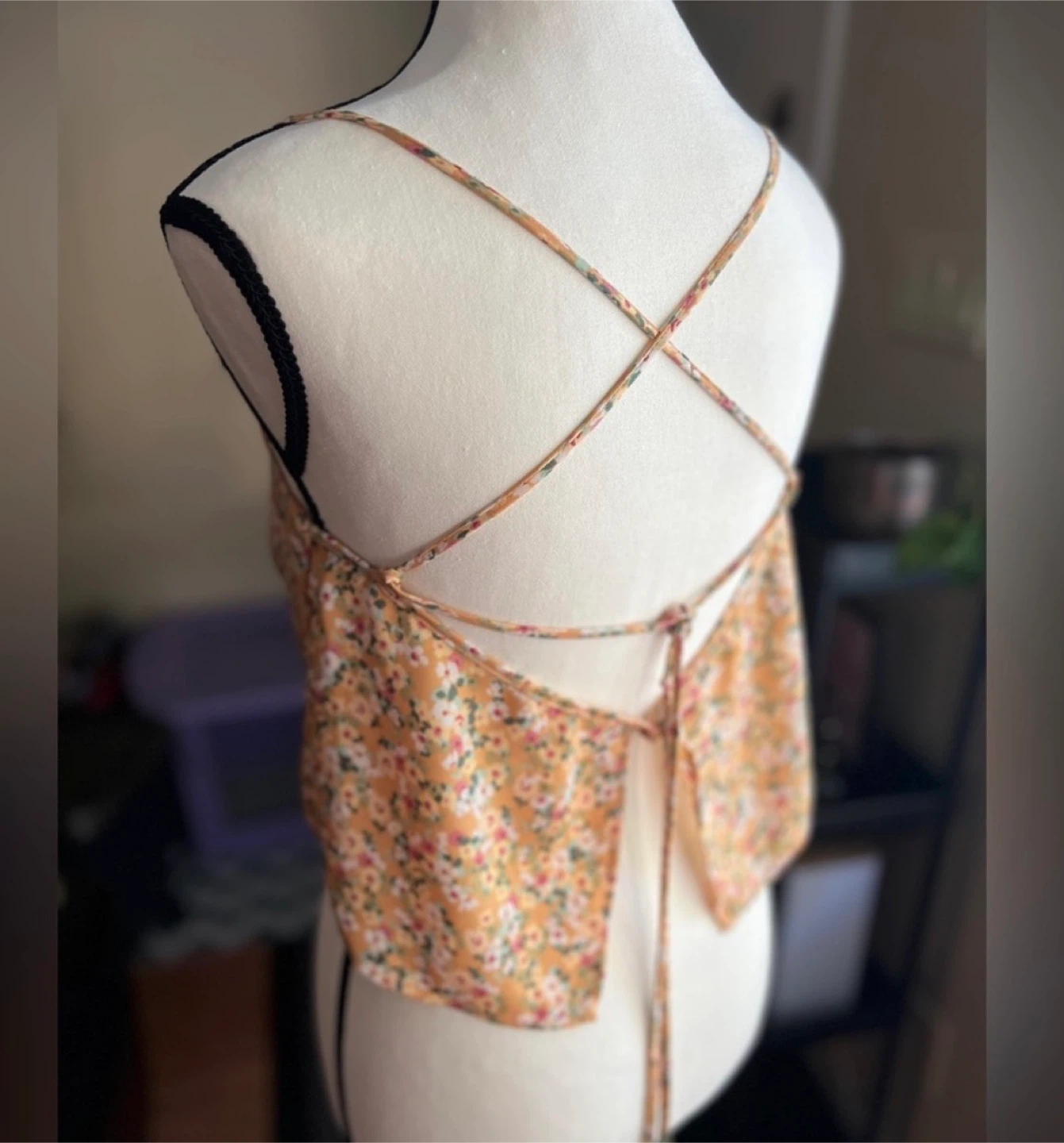 Floral Print Halter Neck Crop Top - photo 3