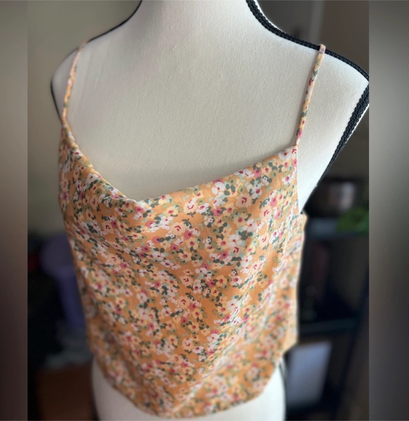 Floral Print Halter Neck Crop Top