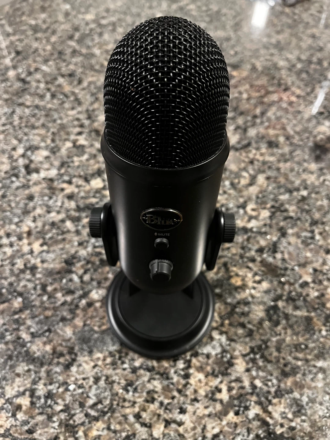 Blue Yeti Black USB Microphone - photo 2