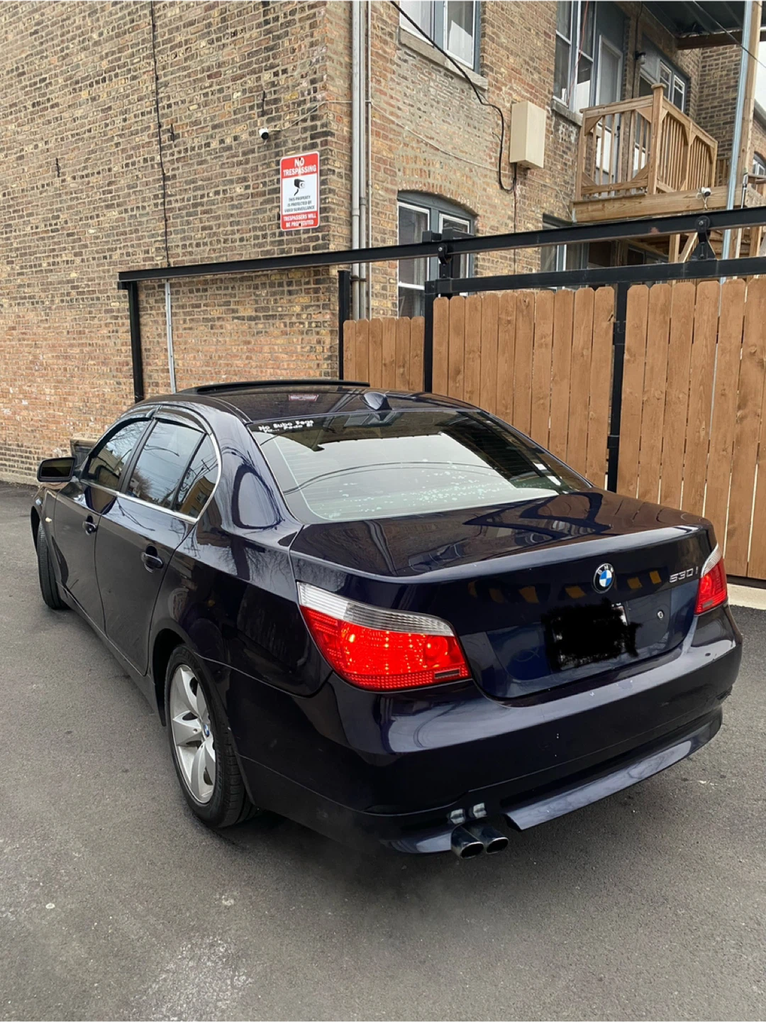 BMW 530i Sedan - photo 4