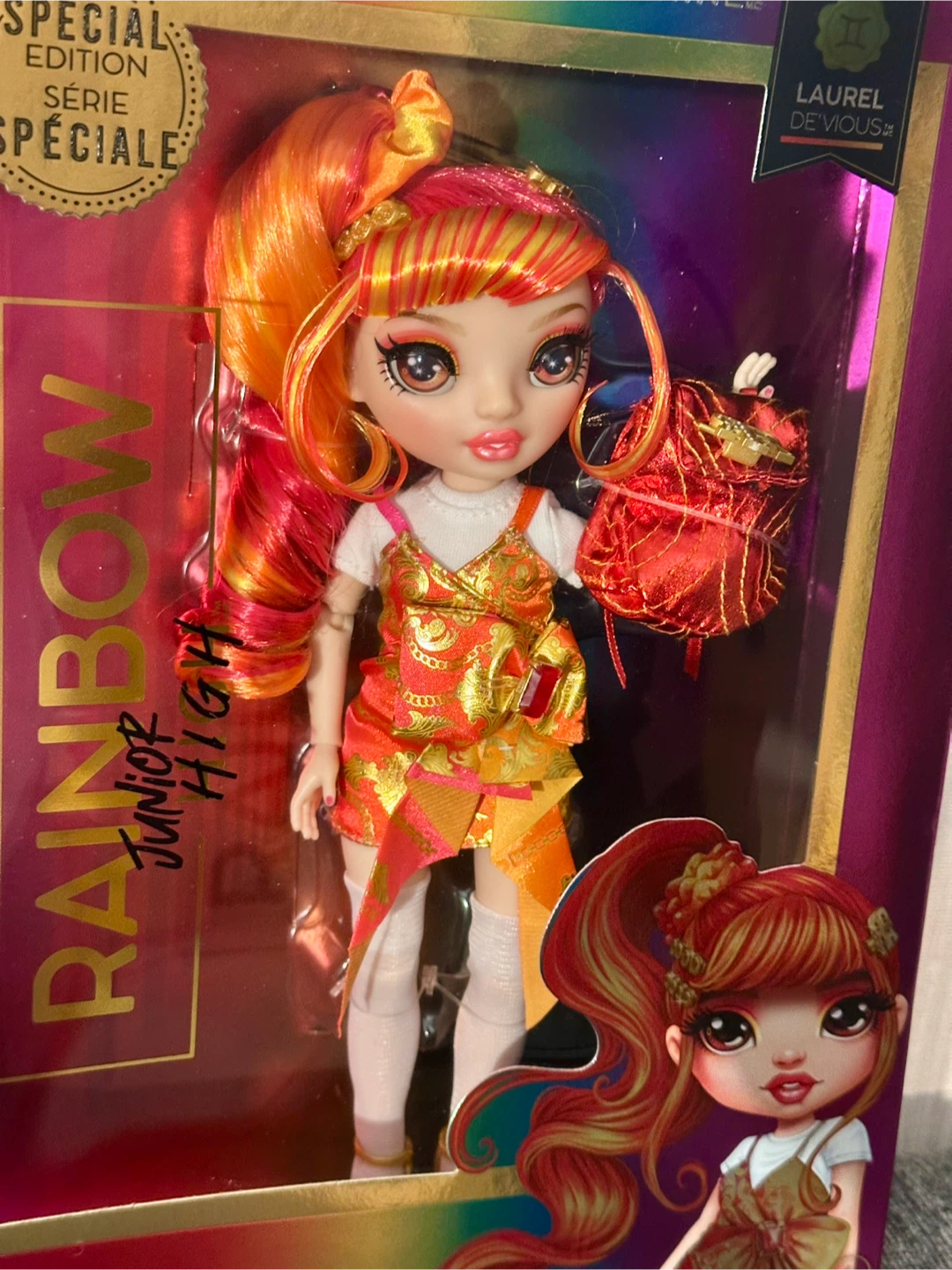 $25 Rainbow High Laurel De'Vious - box with crack - photo 3