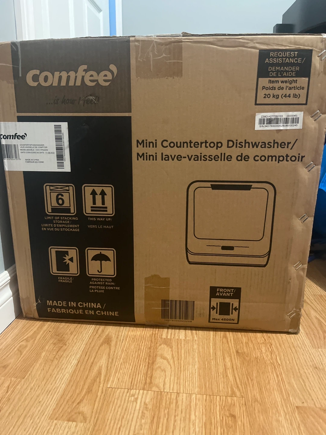Comfee Mini Countertop Dishwasher