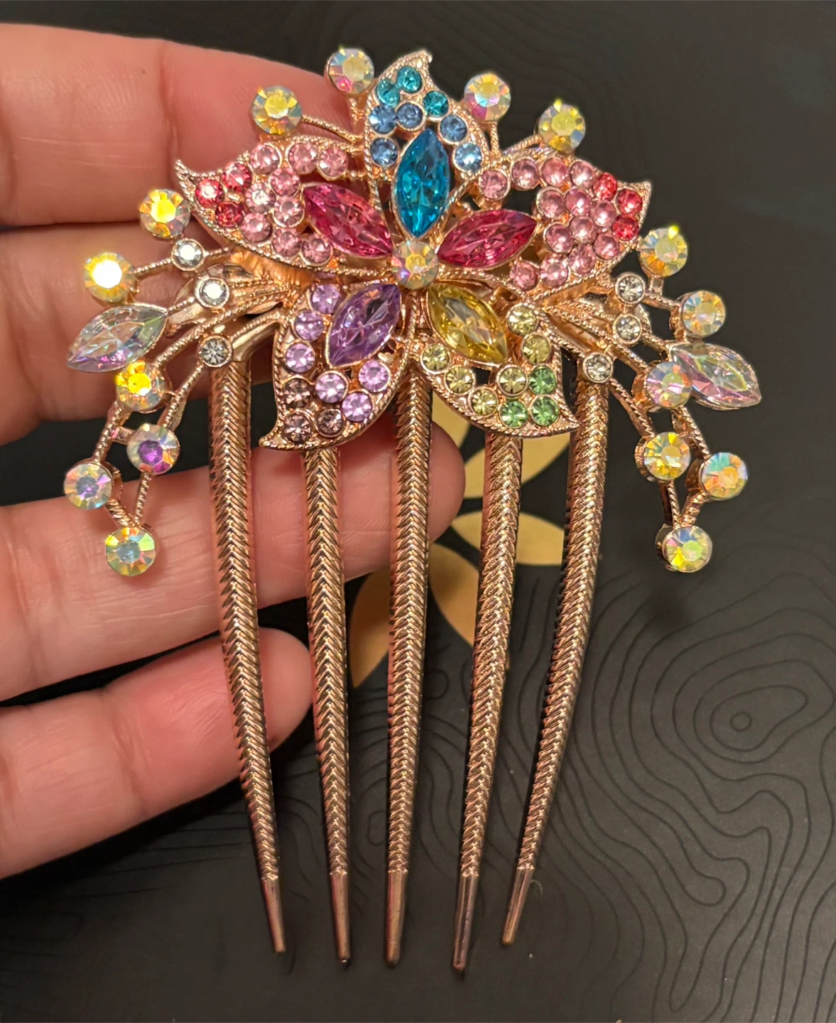 Gorgeous Rhinestone Flower Hair Comb!
