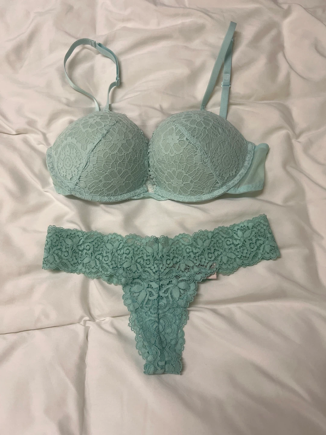 La Senza Teal Lace Bra and Thong Set - XS/TP - photo 2
