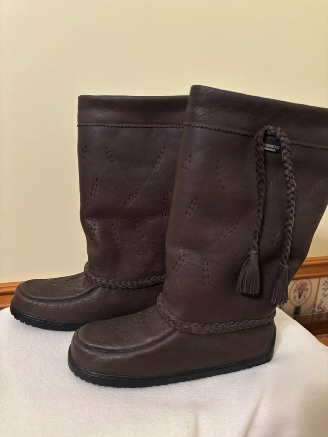Manitobah Mukluks Waterproof Leather Boots