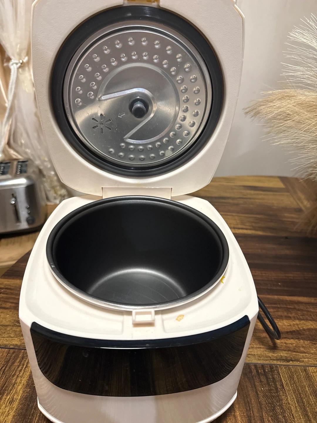 White Electric Rice Cooker - photo 2