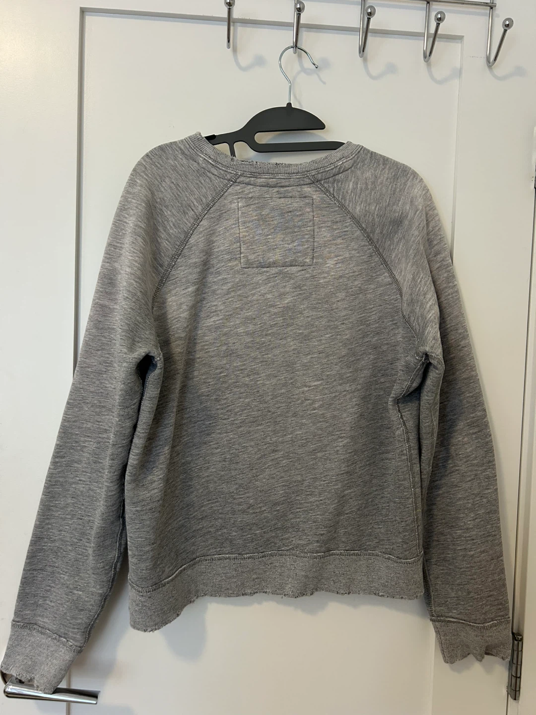 Abercrombie & Fitch Grey Crewneck Sweatshirt - photo 2