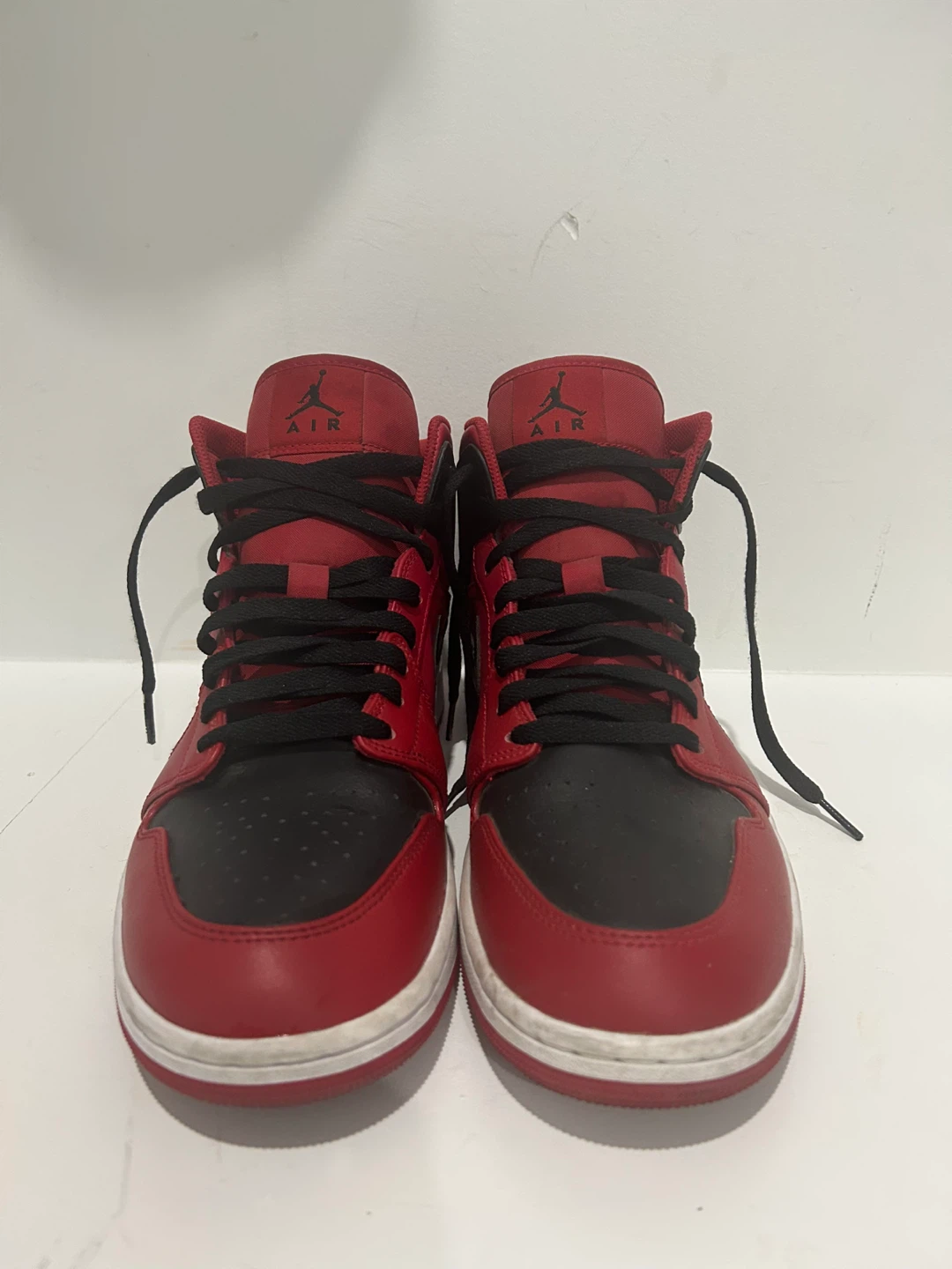 Air Jordan 1 Mid Size 10.5 - photo 3
