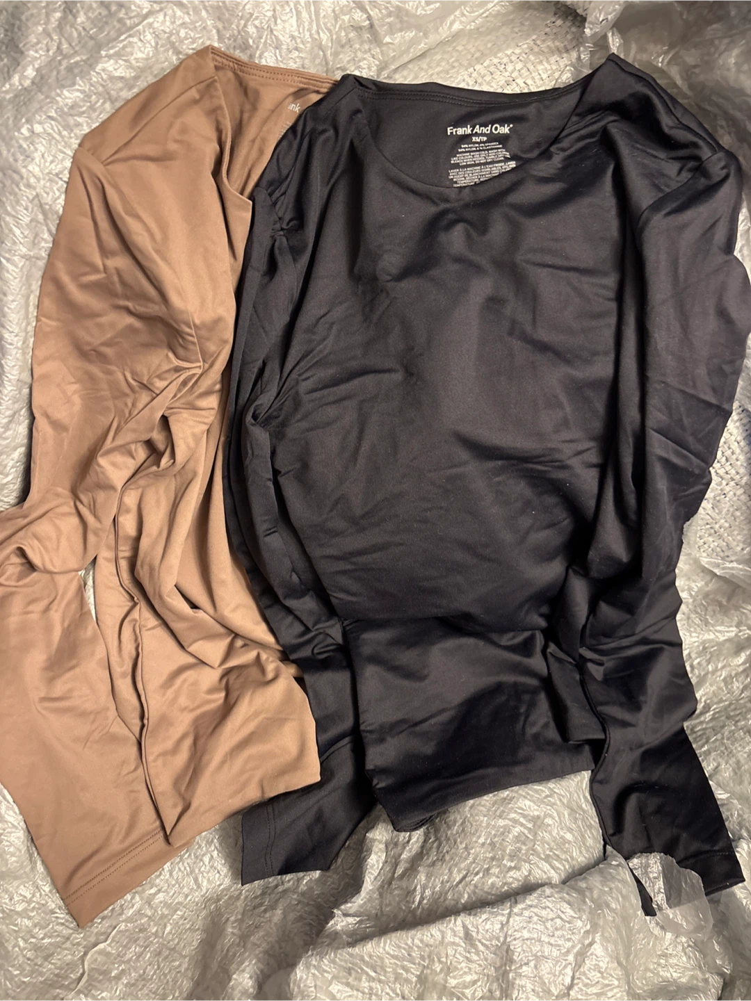 2pc Frank And Oak Long Sleeve Tops (2) - XS