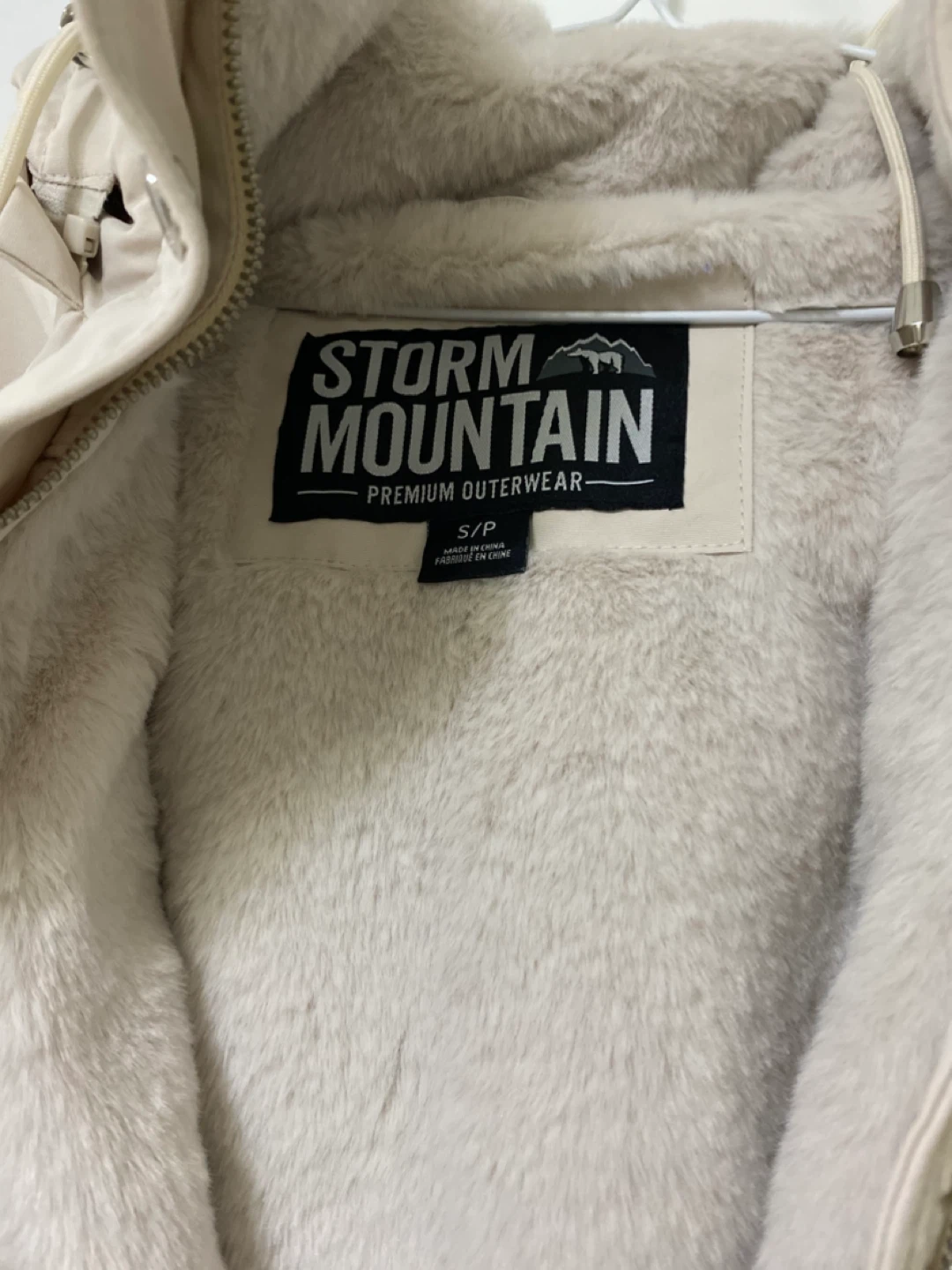 NEW - Storm Mountain Women's Parka Jacket - Beige, Size S/P - photo 2