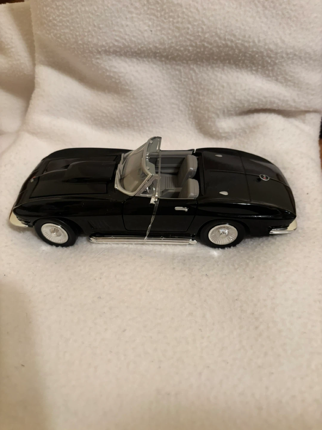 Black Convertible  corvette 1967  die cast Toy Car - photo 2