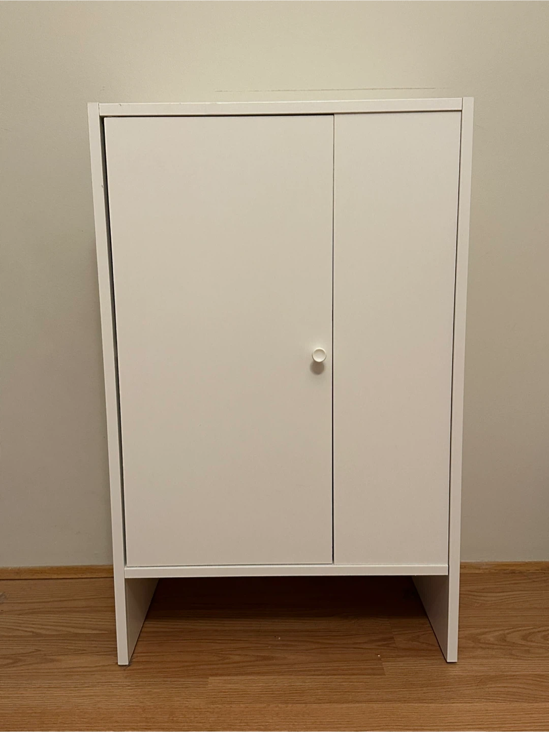 White Cabinet - photo 2
