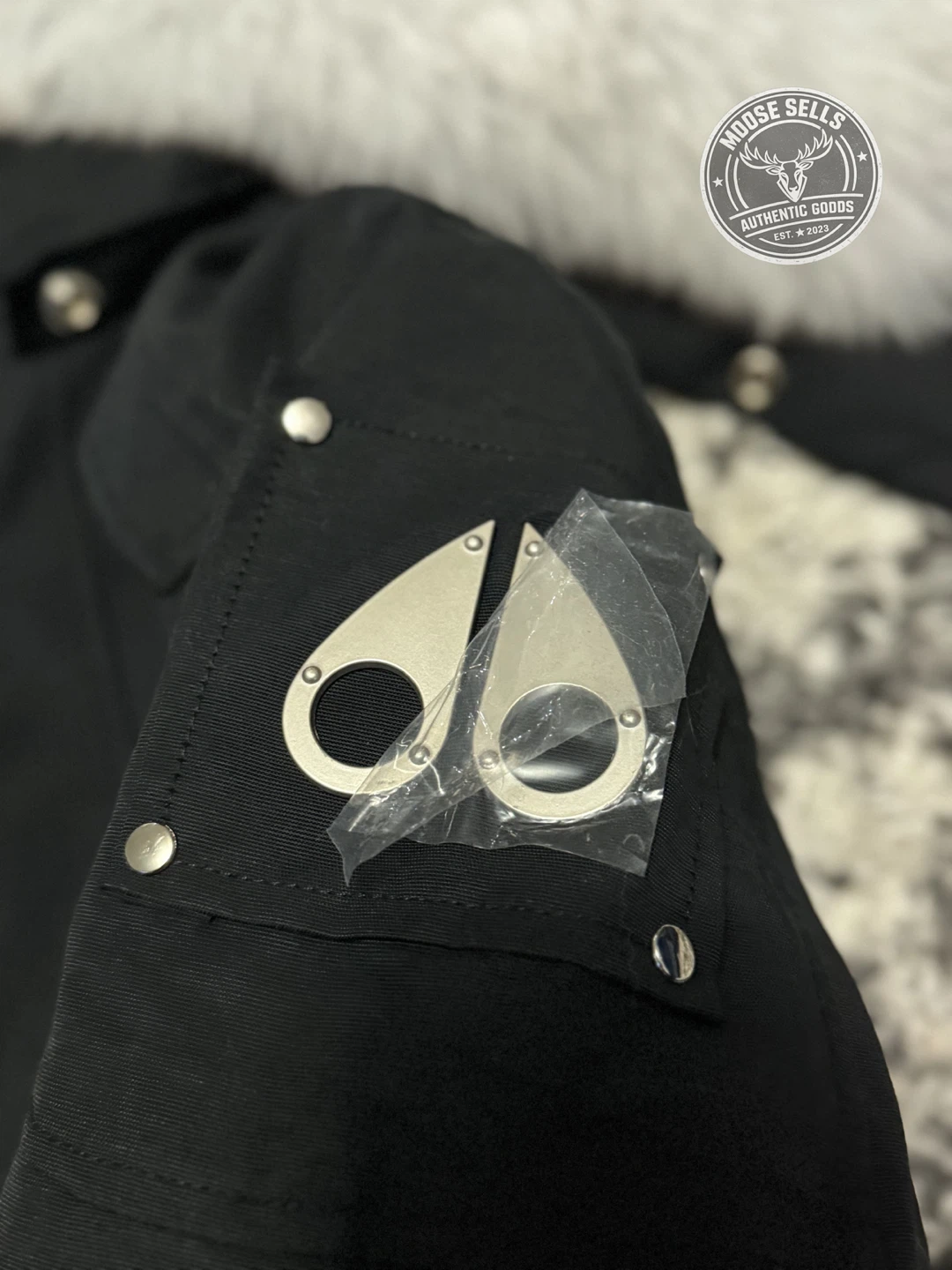 Moose Knuckles Bomber Jacket - photo 2
