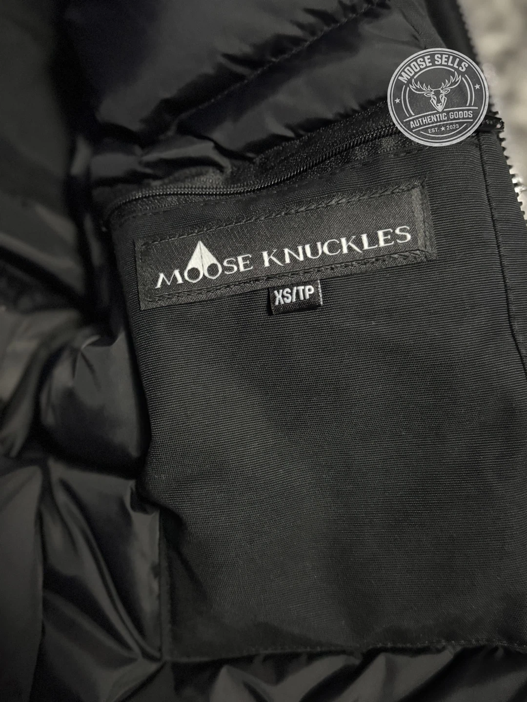 Moose Knuckles Bomber Jacket - photo 4