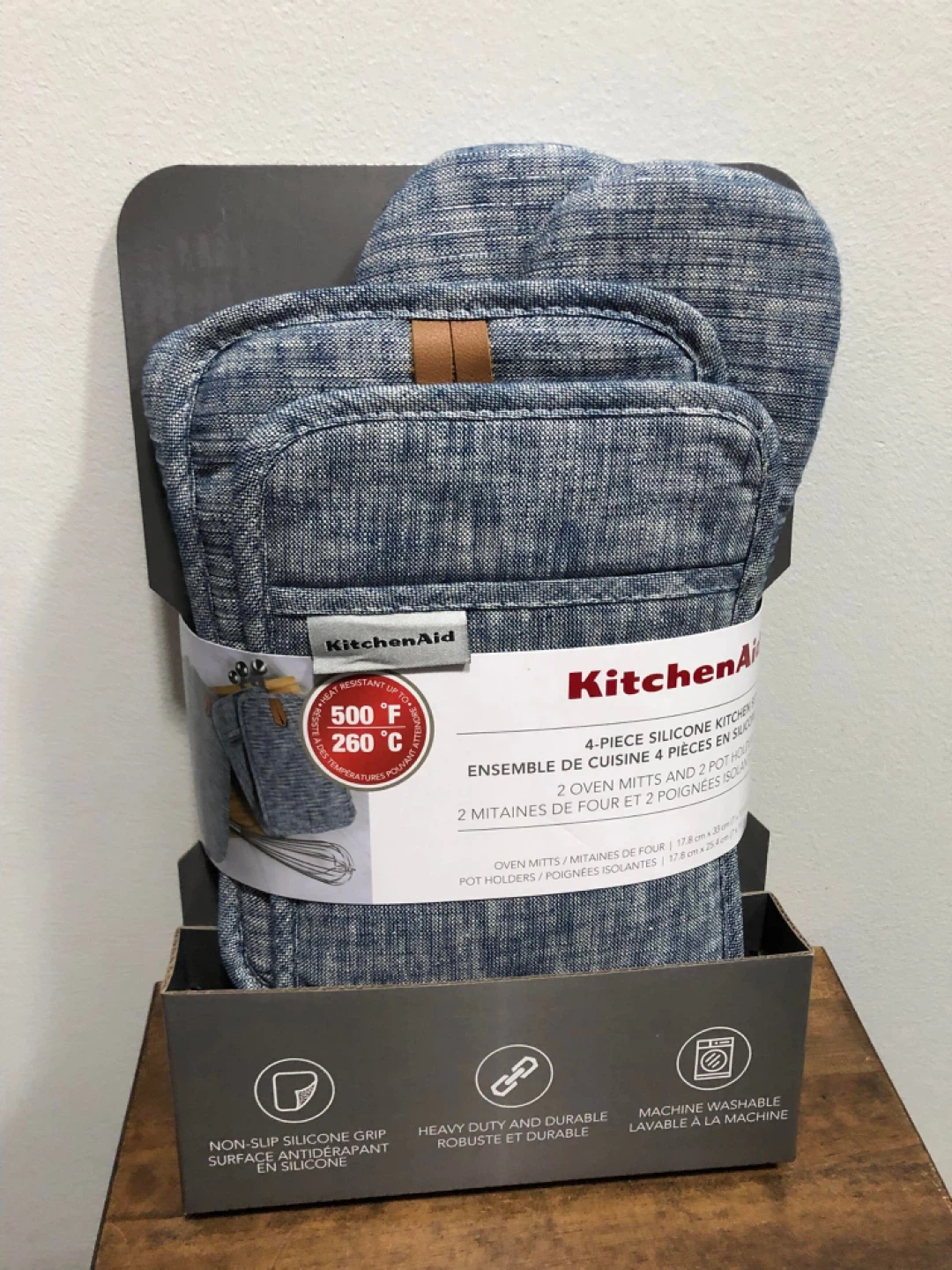 KitchenAid 4-Piece Silicone Oven Mitts and Pot Holders Set