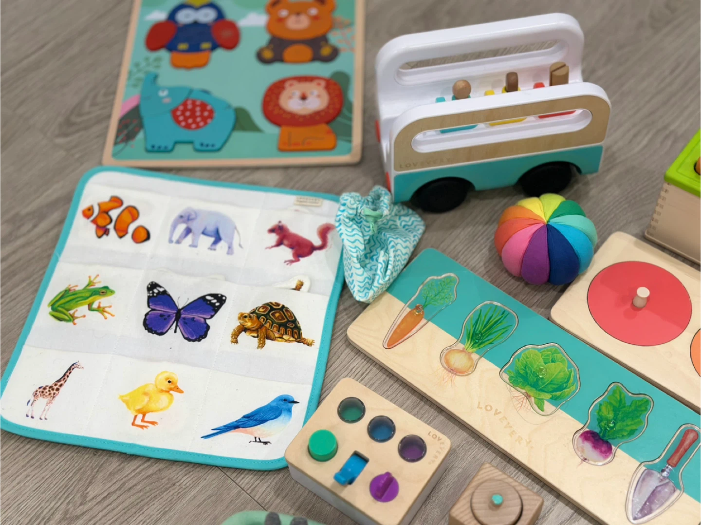 Huge Lovevery Montessori Toy Bundle - Excellent Condition - photo 3