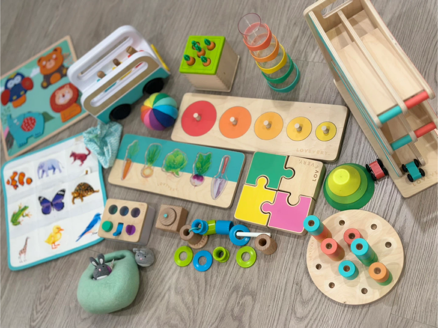 Huge Lovevery Montessori Toy Bundle - Excellent Condition - photo 2