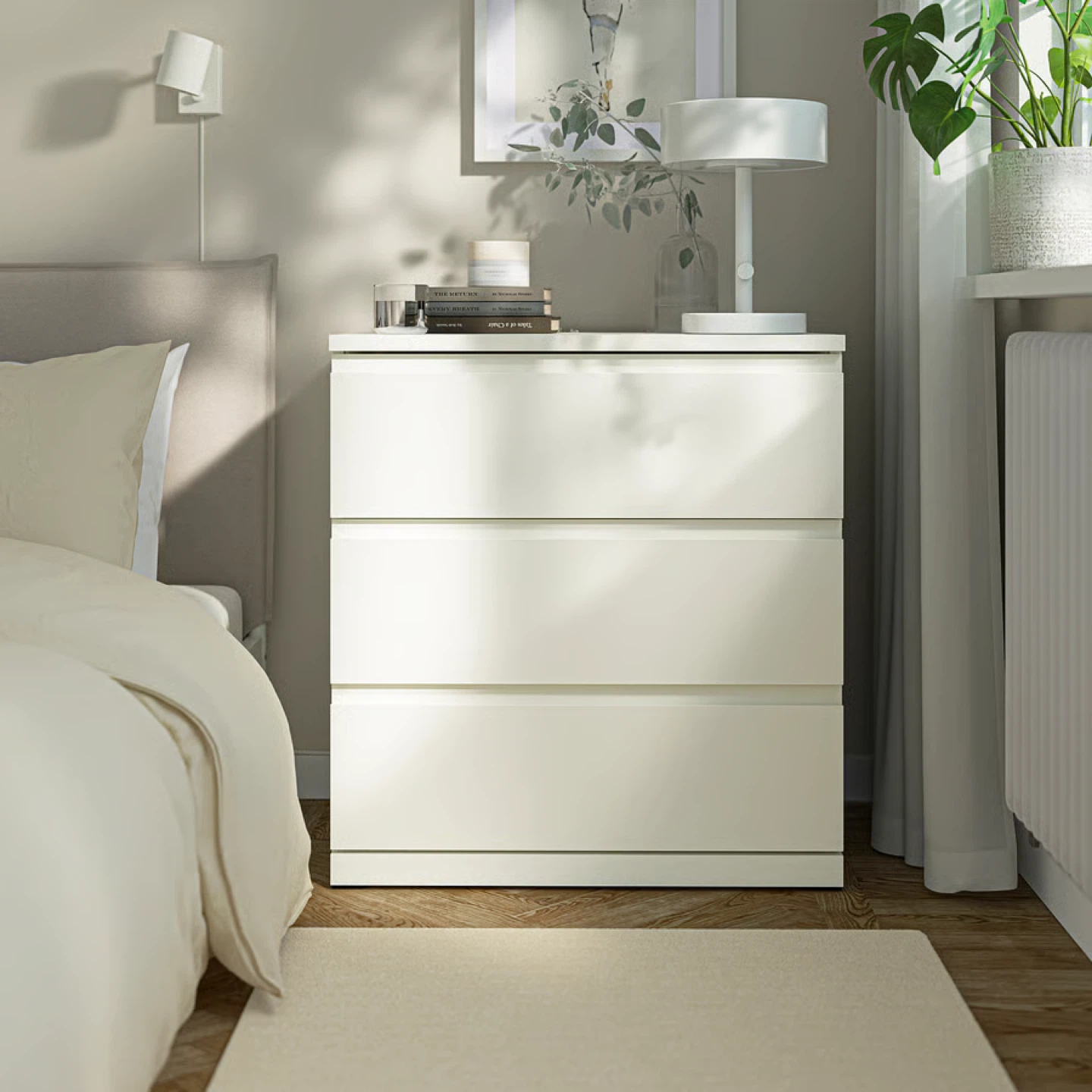 IKEA MALM White 3-Drawer Dresser – Used