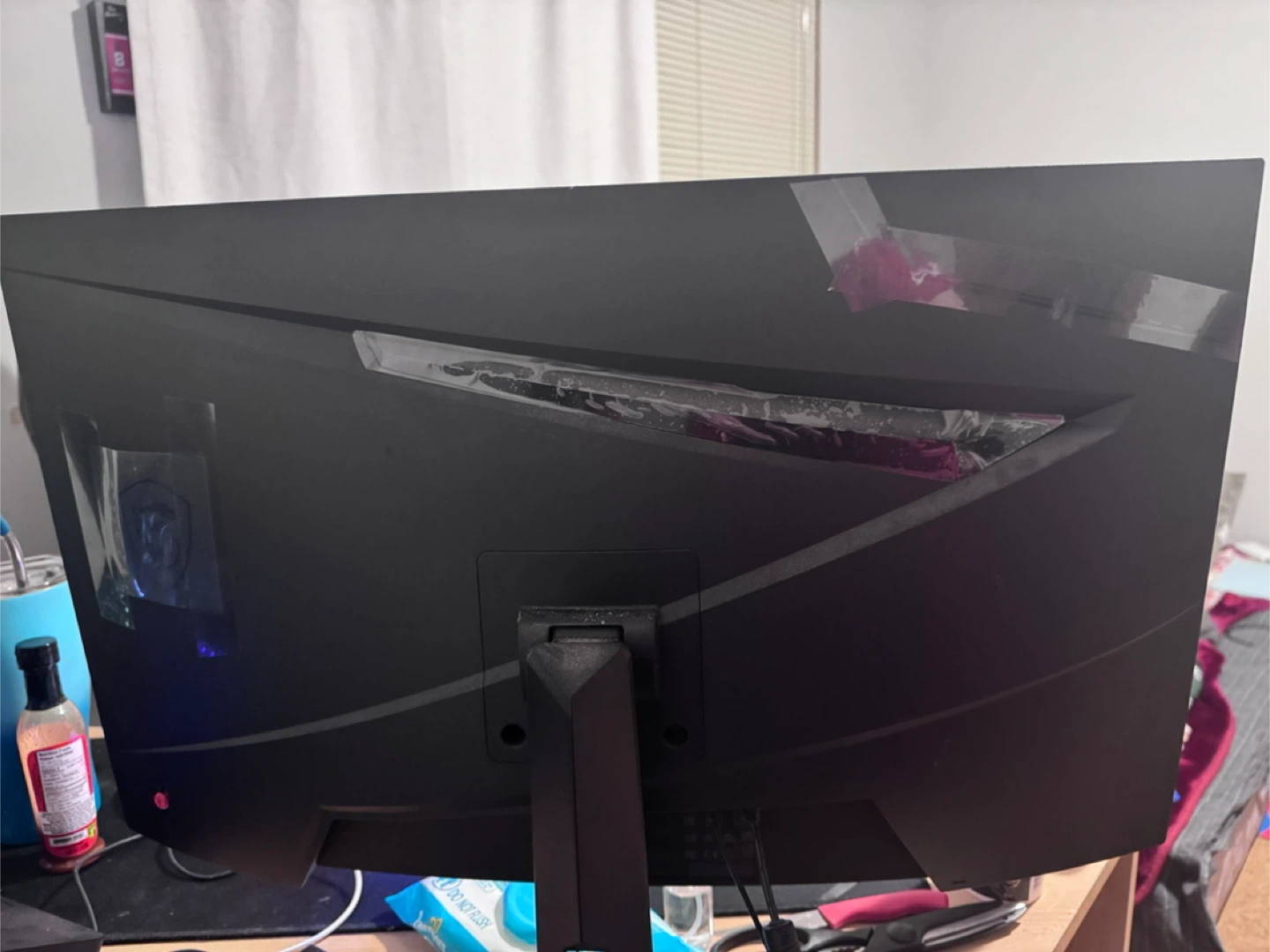 MSI 27” Curved 180Hz Gaming Monitor – Excellent Condition - photo 2