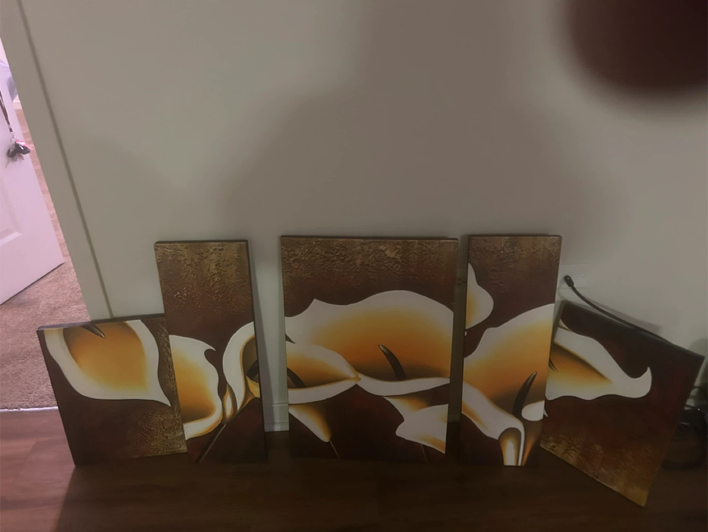 Picture frames and clothes