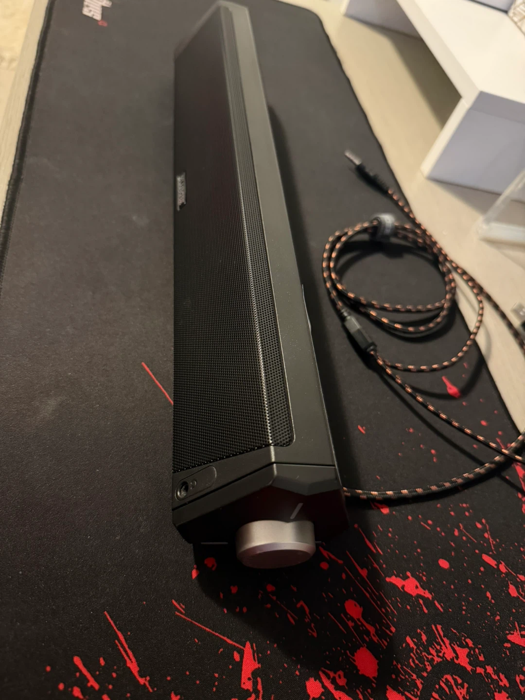 Soundbar with Green LED - photo 3