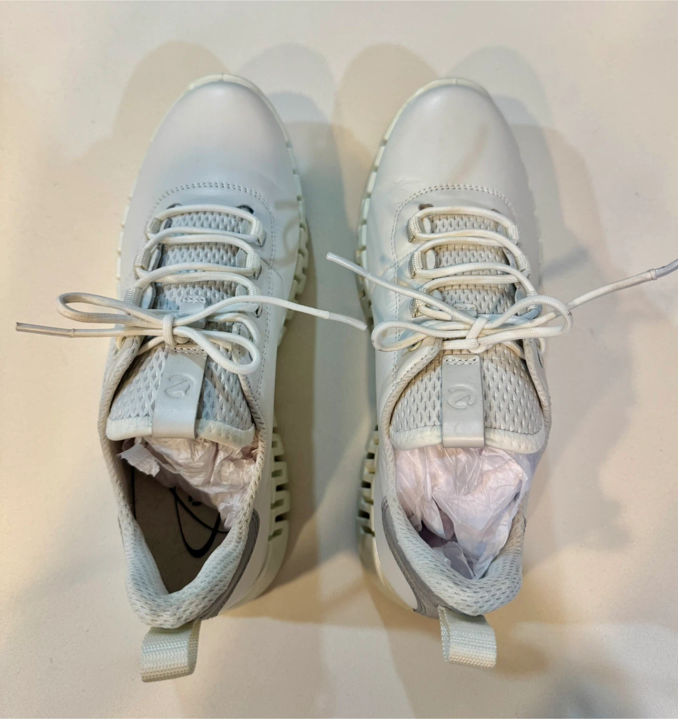 Ecco Ladies Sneakers_White_Size US 7.5/UK 5.5_NWT - photo 2