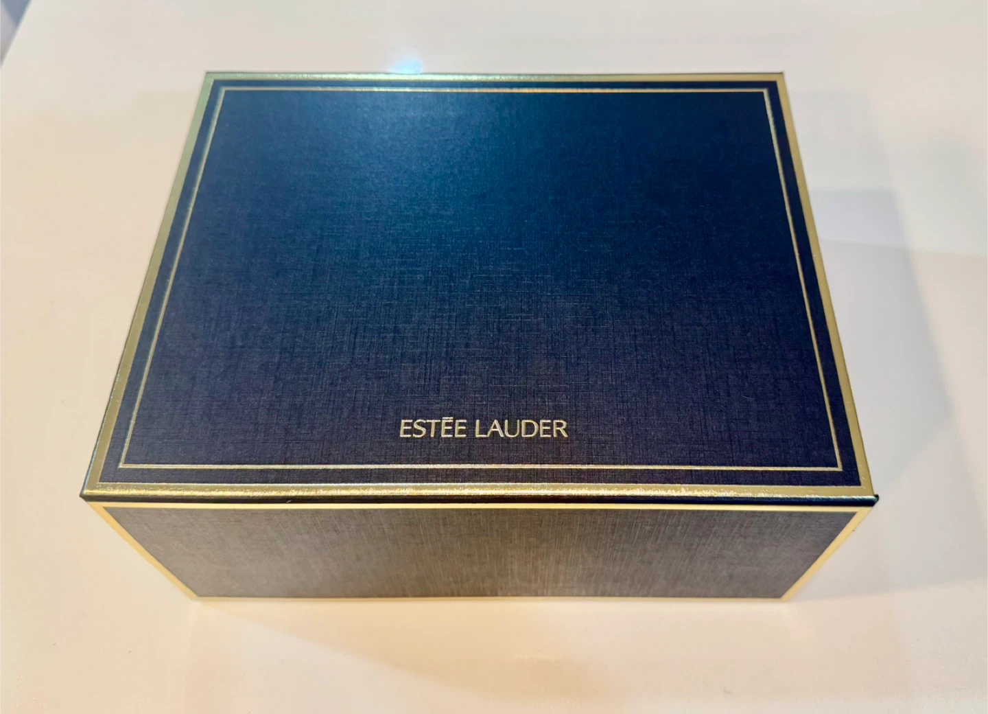 Estee Lauder Box_Black and Gold_NWT