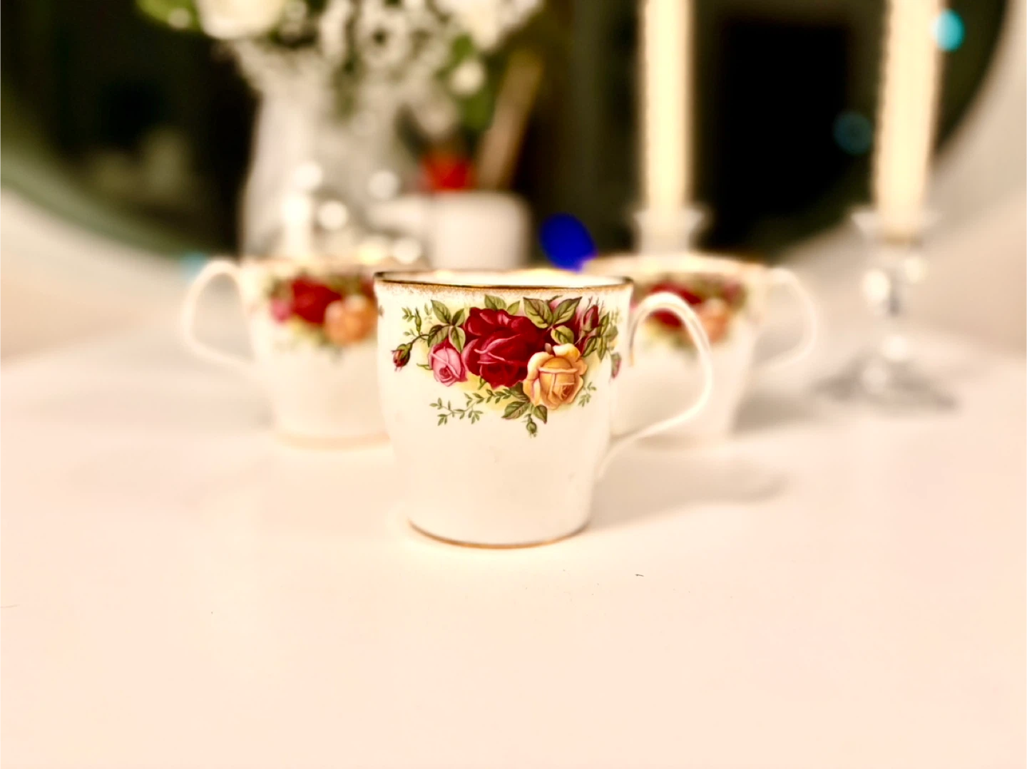 Royal Albert Old Country Roses Bristol Mugs