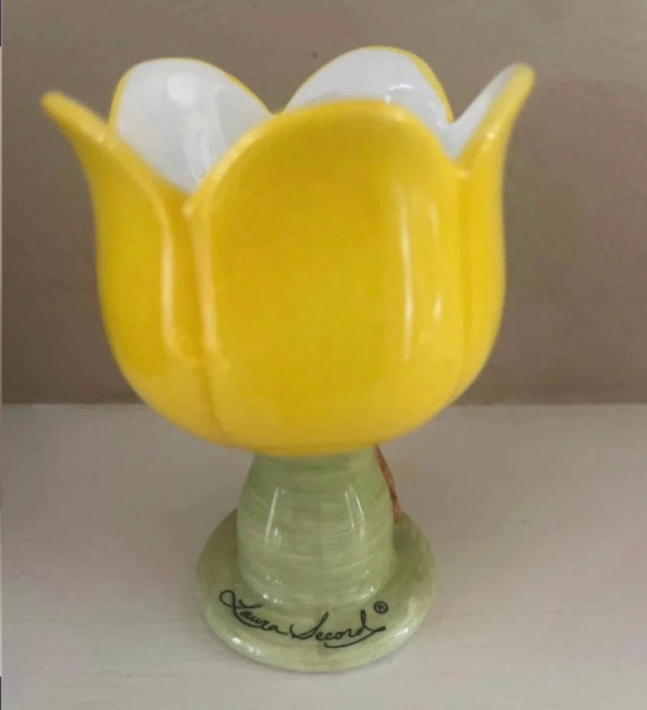 vintage Laura Secord egg holder/cup - photo 3