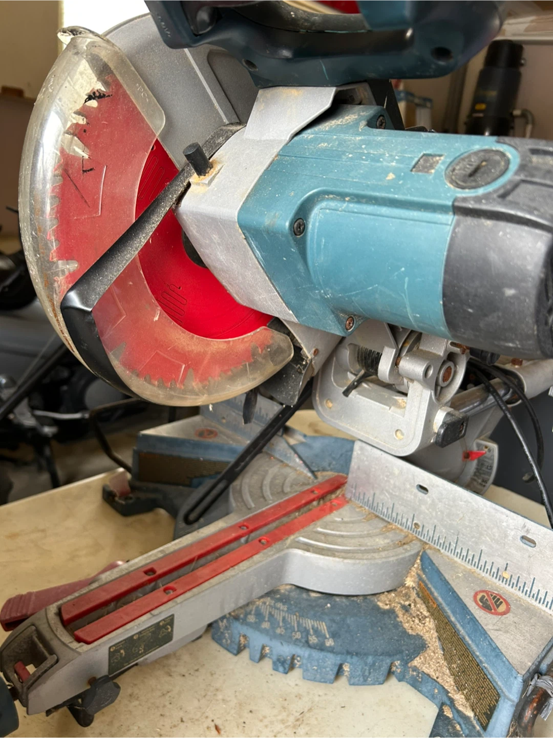 Bosch 4405 10" Slide Miter Saw - photo 4