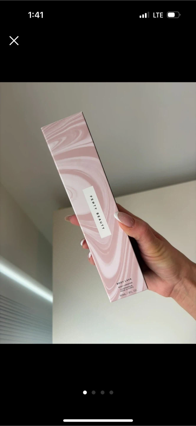 Fenty Beauty Body Lava Body Luminizer