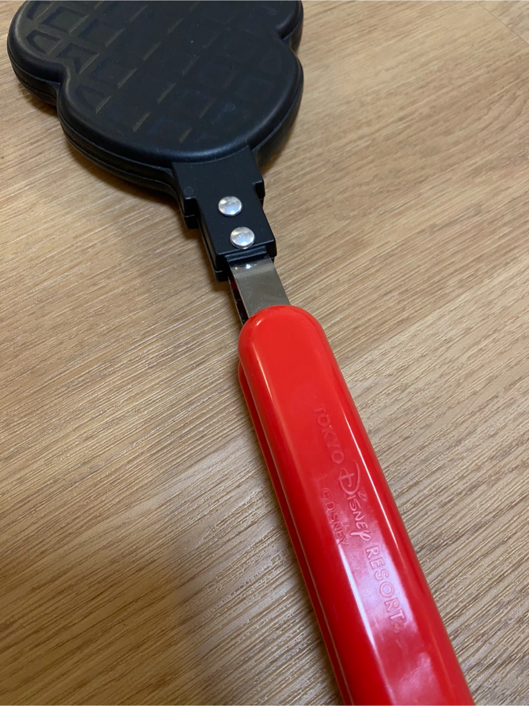 Disney Mickey Mouse Waffle Maker - photo 3