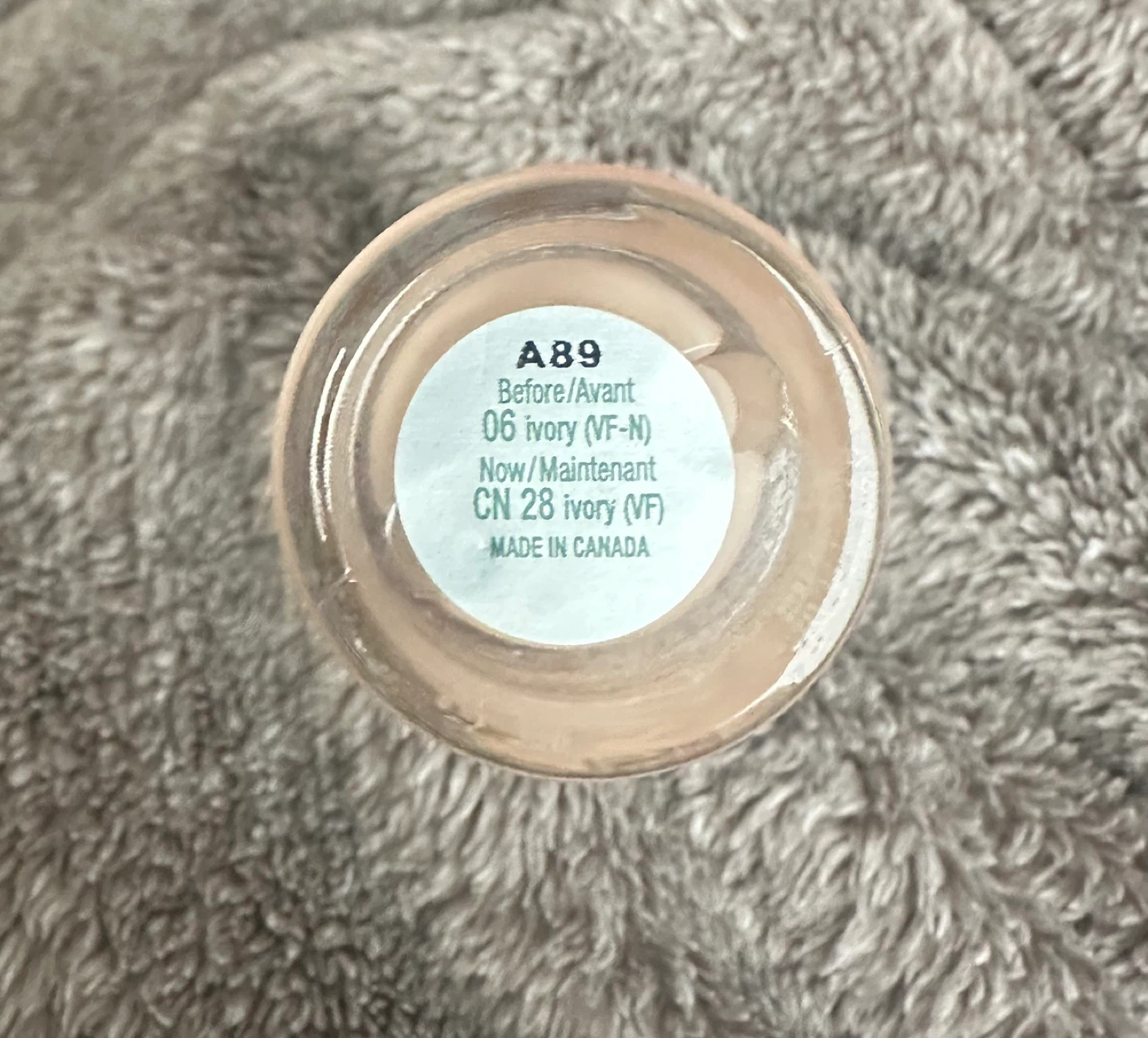 Clinique Foundation + Concealer: CN 28 Ivory - photo 2