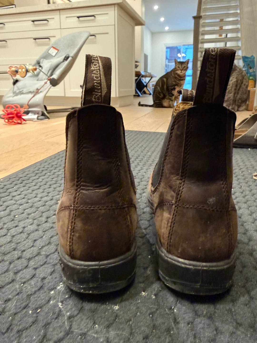 Blundstone Boots - Brown Leather Chelsea Style - photo 4